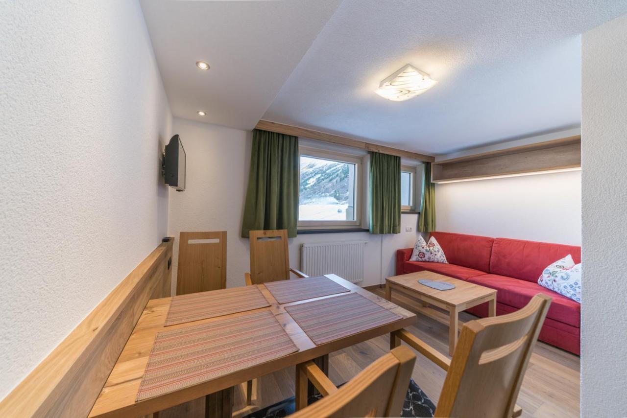 Das Hochegg - Apartments Obergurgl Eksteriør billede